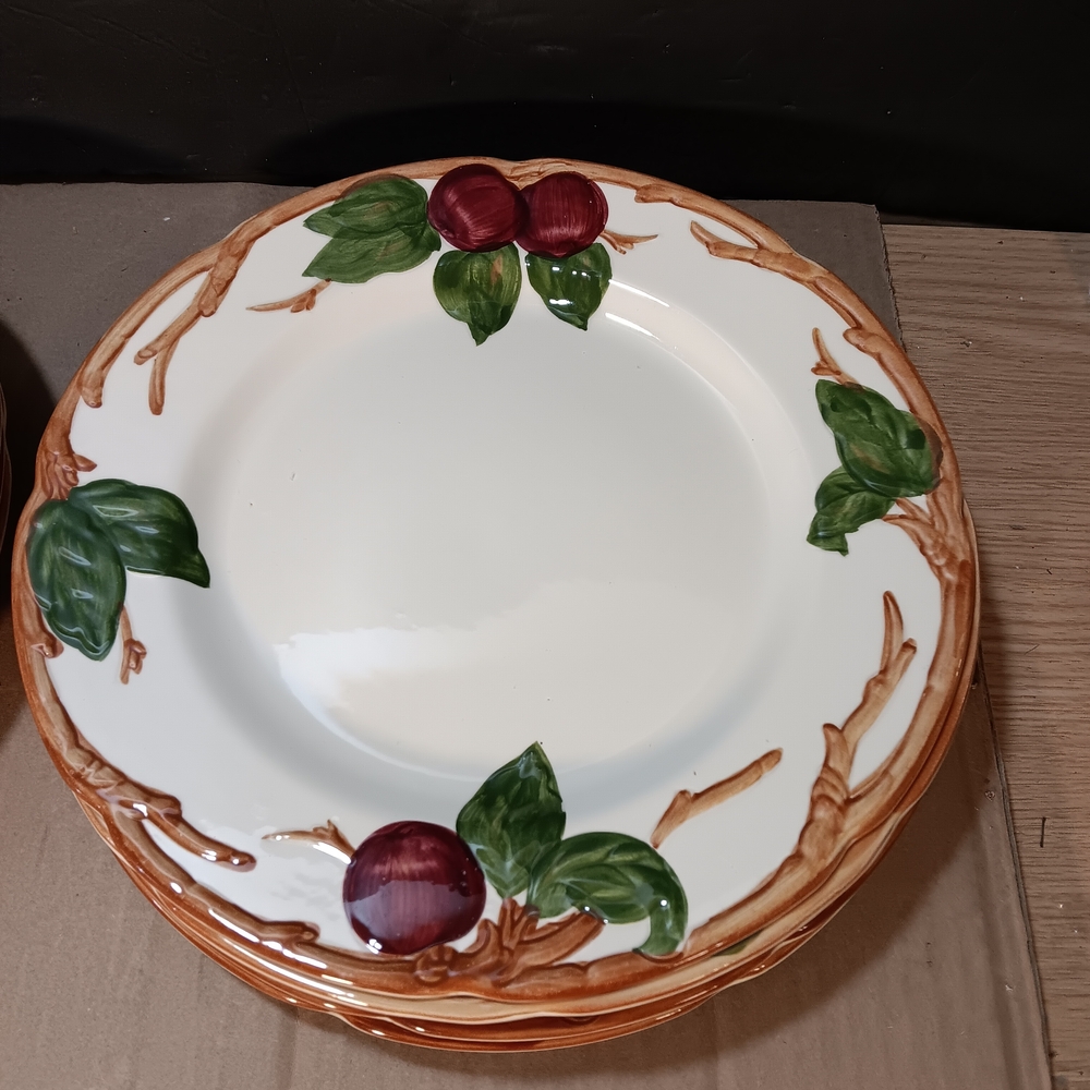 10 Franciscan Dinner Plates  Apple Design 10 1/4" Made In USA